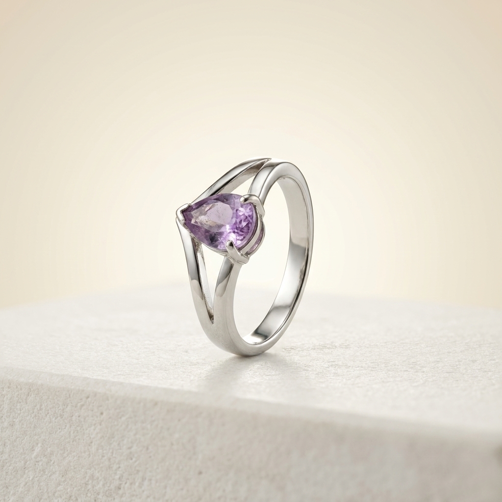 Luxury_jewelry_product_photography_202607060022 (1)
