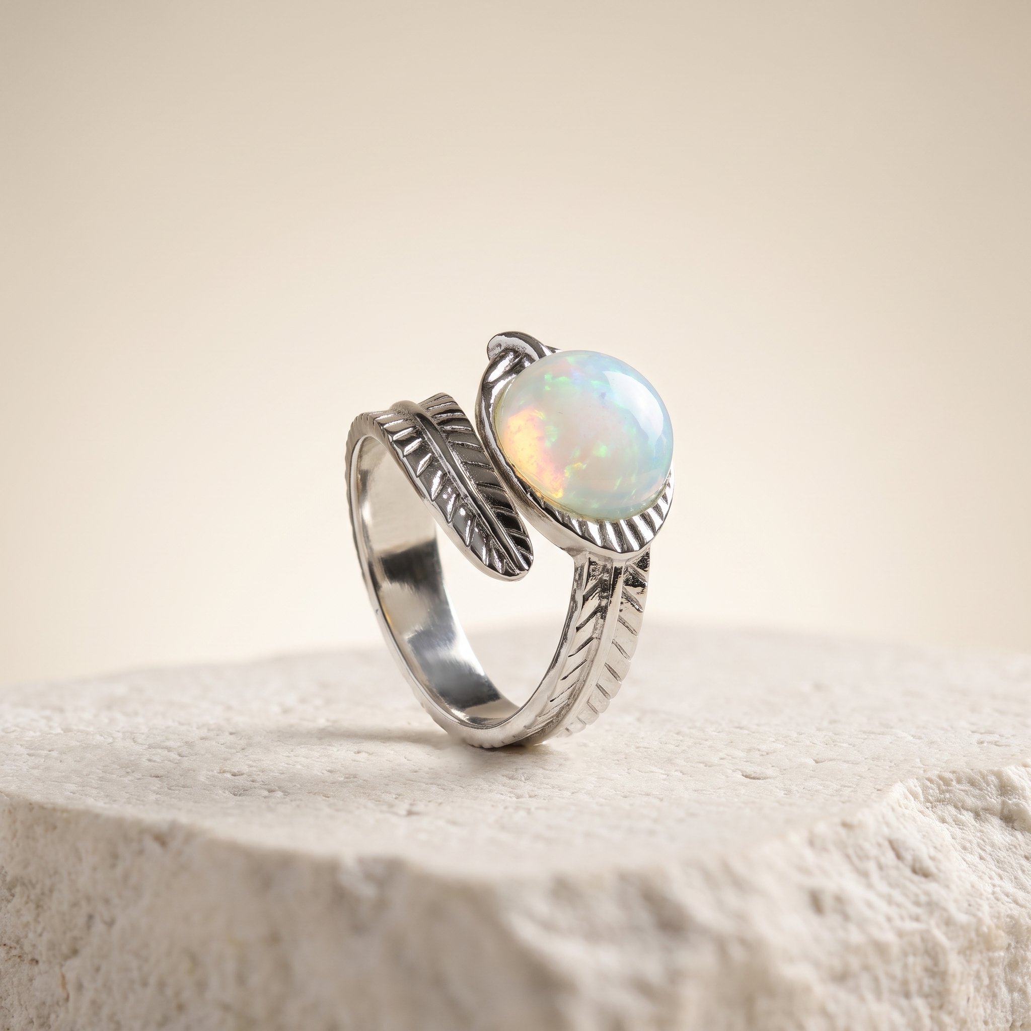 Luxury_jewelry_product_photography_2K_202607061523 (1)