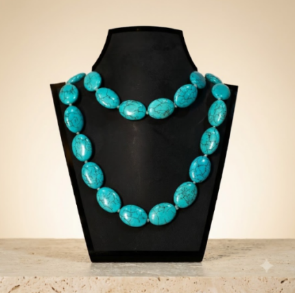 Oval-Shaped Turquoise Beaded Statement Necklace